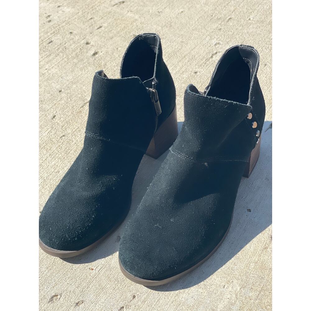 Koolaburra by UGG Sofiya Black Suede  Leather studded ankle boot 6 MOTO BOHO
